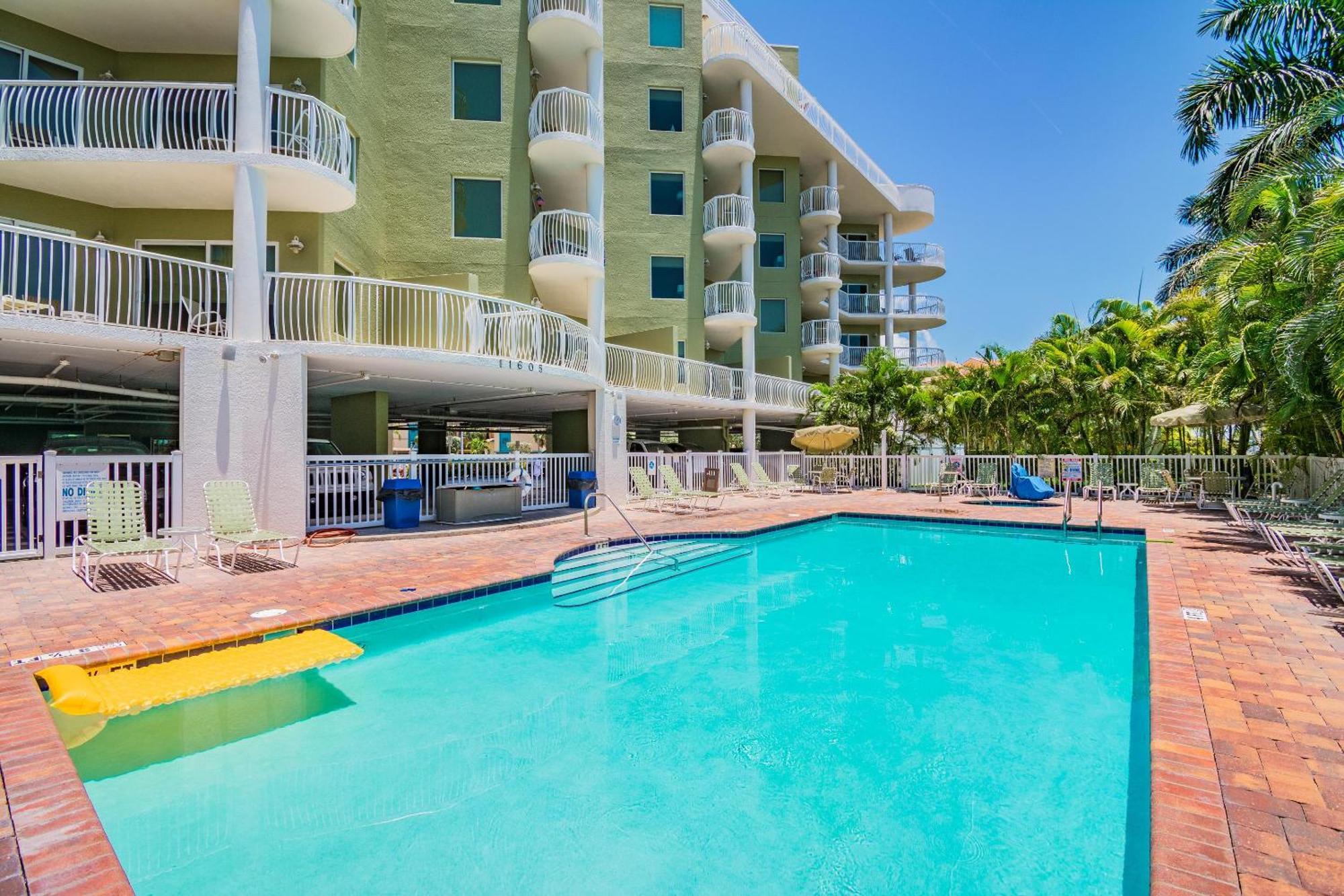 Crystal Palms 201 Villa St. Pete Beach Eksteriør billede